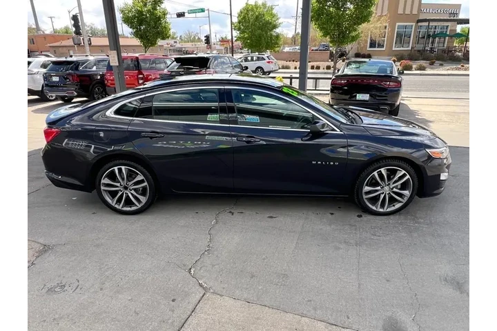 2023 Malibu 1LT image 4