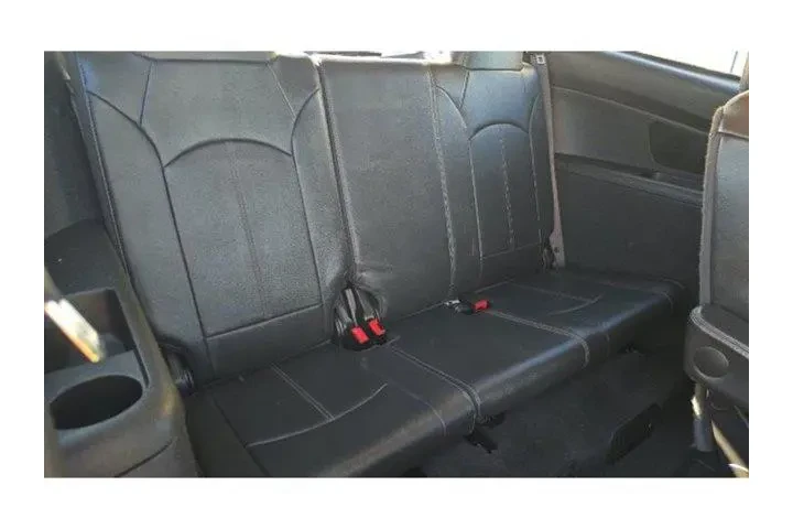 $9450 : Chevrolet Traverse 2016 LT 4 image 10