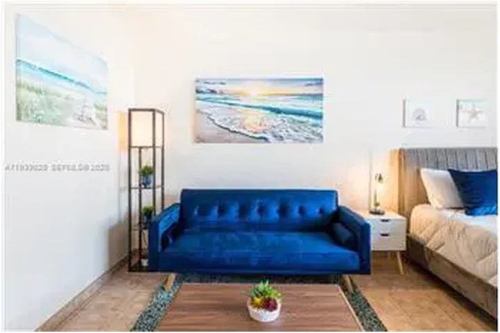 $3600 : Rental property with 0 bedro image 9