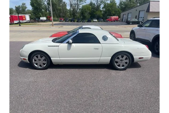 $24995 : Ford Thunderbird 2002 Deluxe image 4
