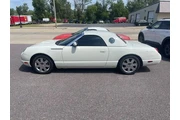 $24995 : Ford Thunderbird 2002 Deluxe thumbnail