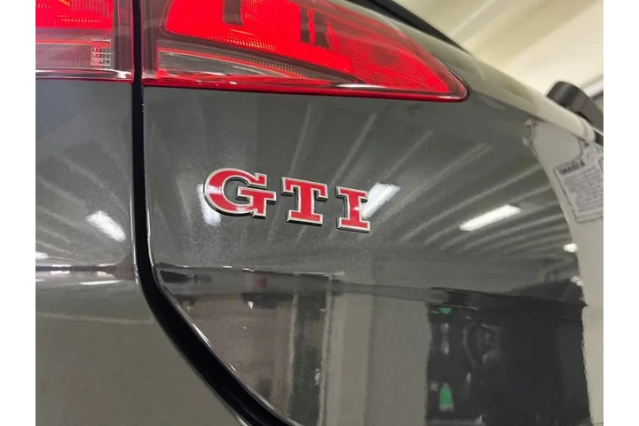 $18988 : 2017 Golf GTI Autobahn image 10