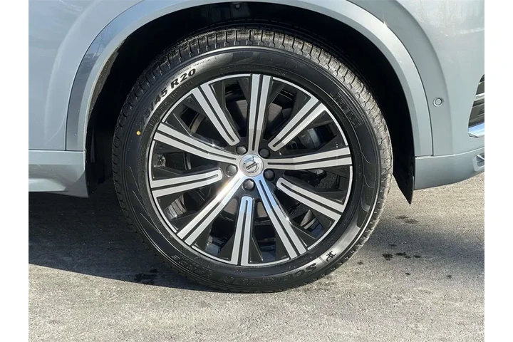 $38250 : Volvo XC90 2023 AWD B6 Plus image 6