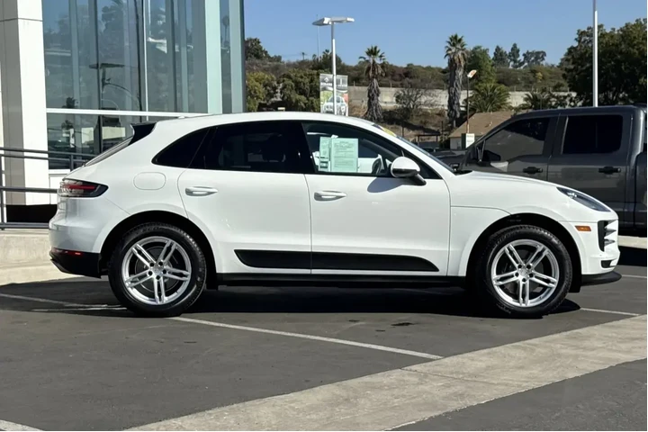$29900 : Porsche Macan 2020 AWD 4dr S image 2