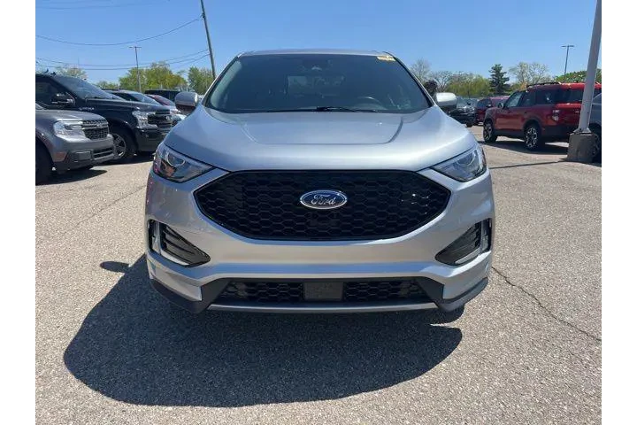 $31848 : Ford Edge 2024 AWD ST-Line 4 image 2