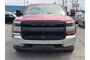 $24988 : 2018 Silverado 1500 thumbnail