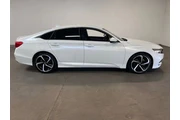 $21844 : Honda Accord 2018 Sport 4dr thumbnail
