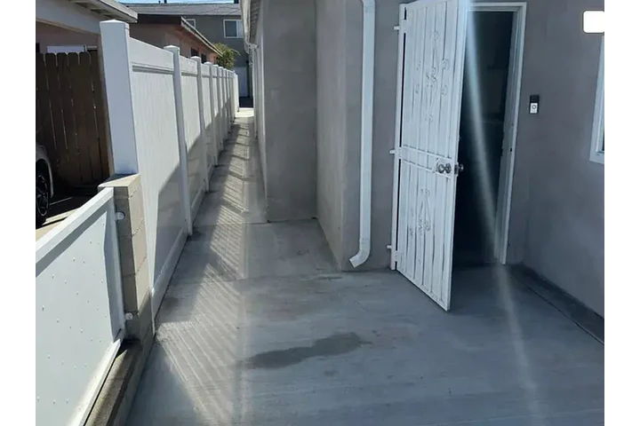$800 : casa renovada de 2 dormitorio image 2