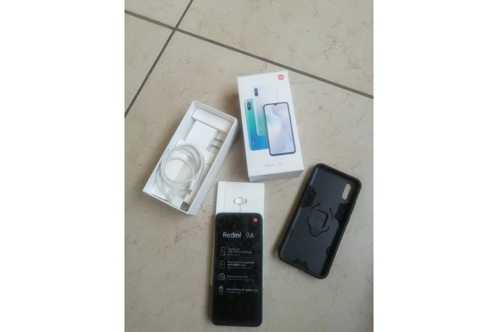 $1600 : Celular Xiaomi Redmi 9A image 1
