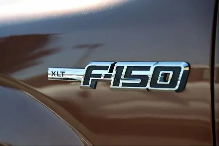 $12888 : Ford F-150 2012 4x4 XLT 4dr image 6