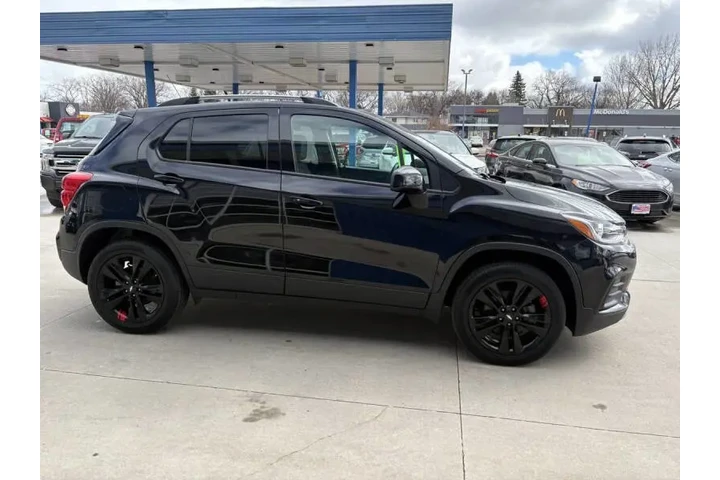 $18990 : 2021 Trax LT image 6