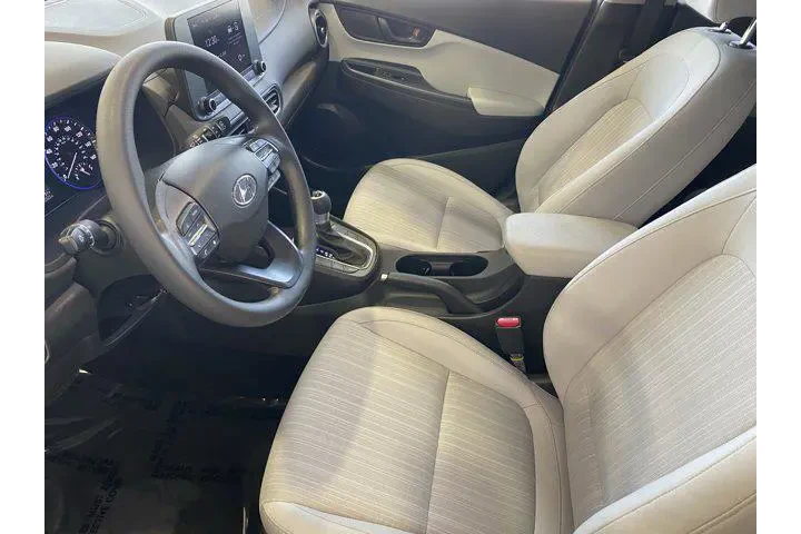 $20991 : Hyundai KONA 2022 SEL 4dr Cr image 9