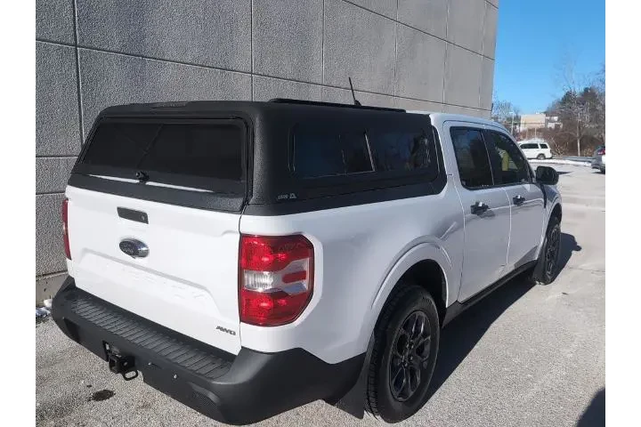 $27495 : Ford Maverick 2023 AWD XLT 4 image 7