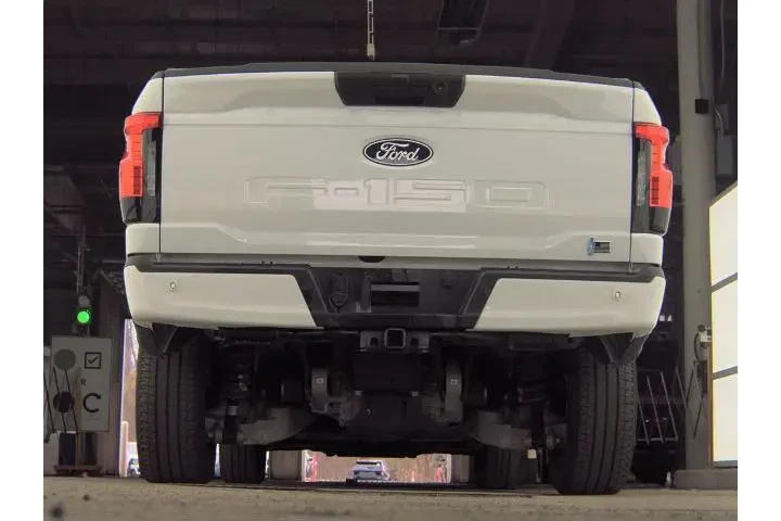 $39999 : Ford F-150 Lightning 2025 AW image 7