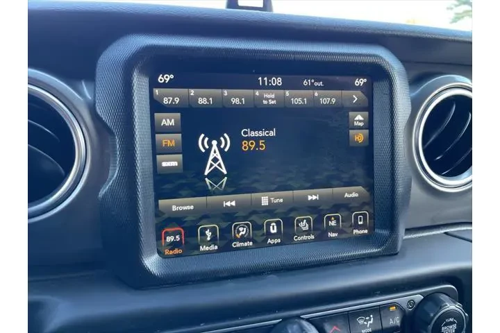 $29995 : Jeep Wrangler Unlimited 2018 image 10