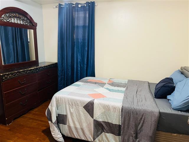 $200 : Rooms for rent Apt NY.423 image 2