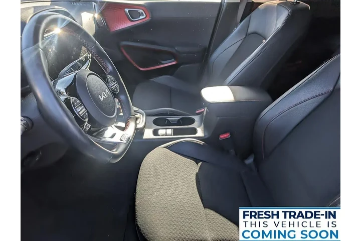 $16970 : Kia Soul 2023 GT-Line 4dr Cr image 9
