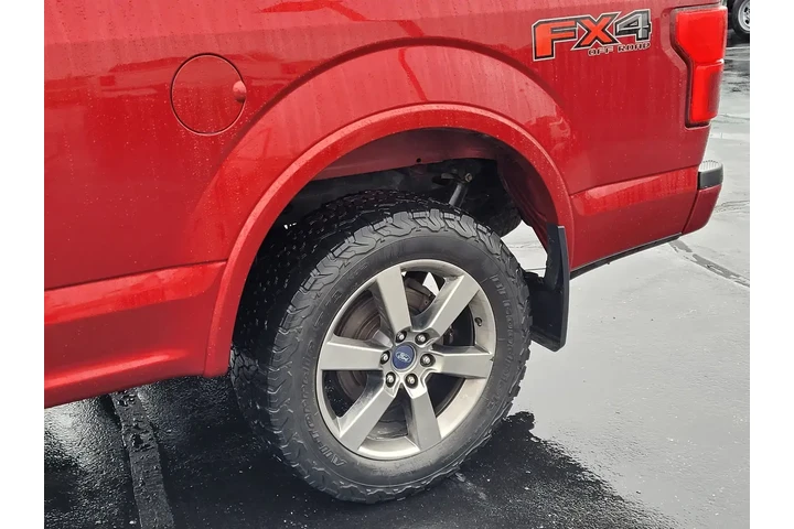 $34486 : Ford F-150 2019 4x4 Lariat 4 image 10