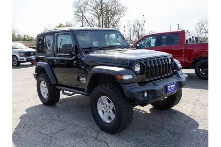$26250 : Jeep Wrangler 2021 4x4 Sport image 1