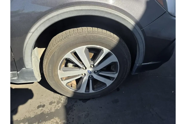 $17700 : Subaru Outback 2019 AWD 2.5i image 4