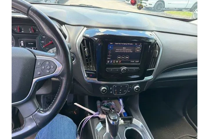 $18991 : Chevrolet Traverse 2020 LT C image 8