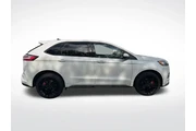 $36710 : Ford Edge 2024 AWD ST 4dr SU thumbnail