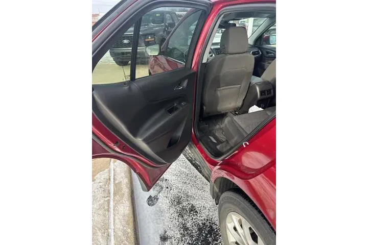 $16594 : Chevrolet Equinox 2019 4x4 L image 10