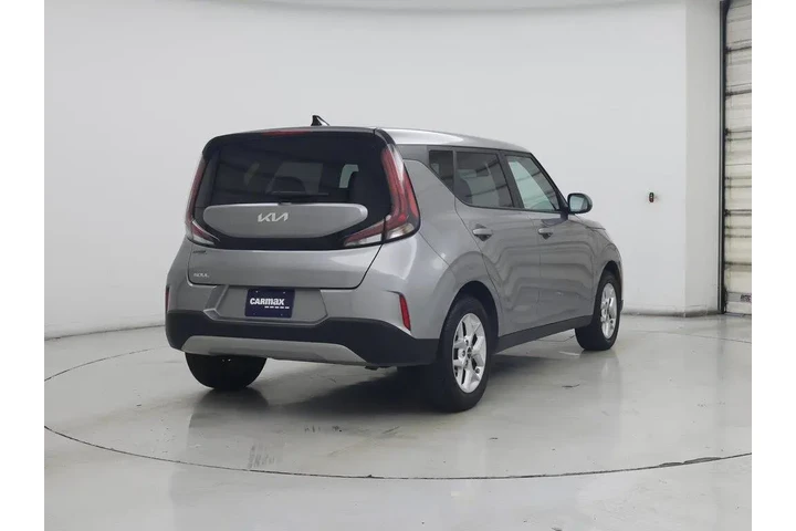 $16998 : Kia Soul 2024 LX 4dr Crossov image 8