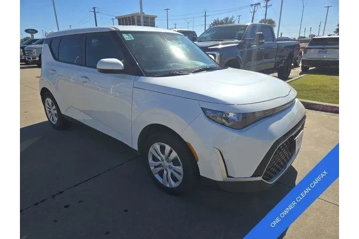 $14687 : Kia Soul 2024 S 4dr Crossove image 1