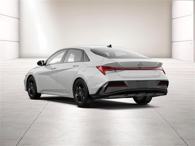 $27440 : New 2024 Hyundai ELANTRA SEL image 5