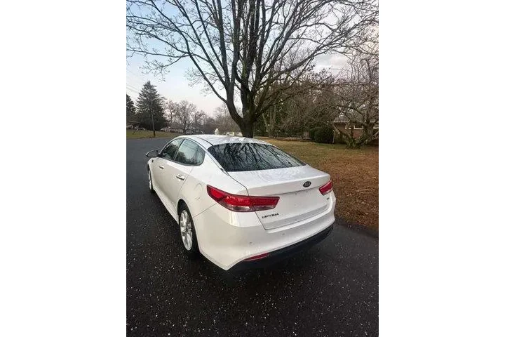 $7995 : Kia Optima 2018 EX 4dr Sedan image 7