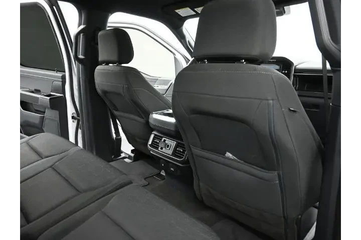 $35352 : Ford F-150 2023 4x4 XLT 4dr image 10