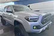 AUTO BODY & REPAIR thumbnail