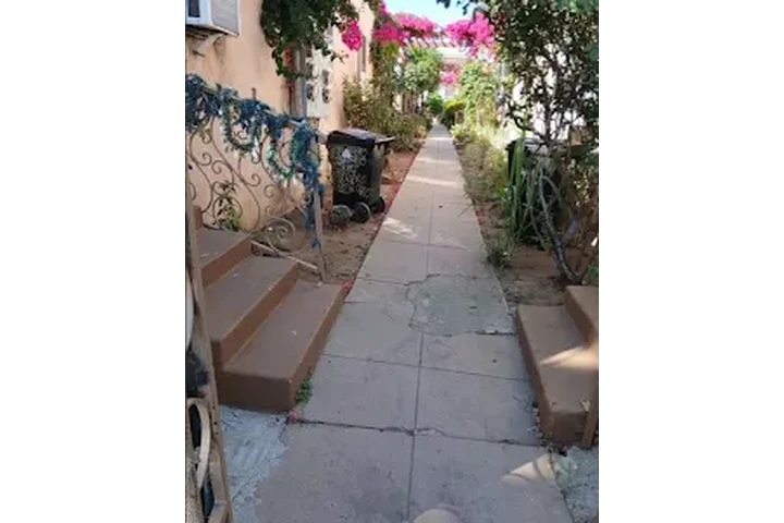 $1775 : 1 RECÁMARA APARTAMENTO image 2