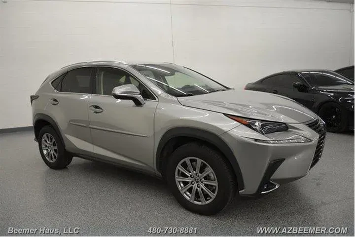 $27998 : Lexus NX 300 2020 AWD 4dr Cr image 7