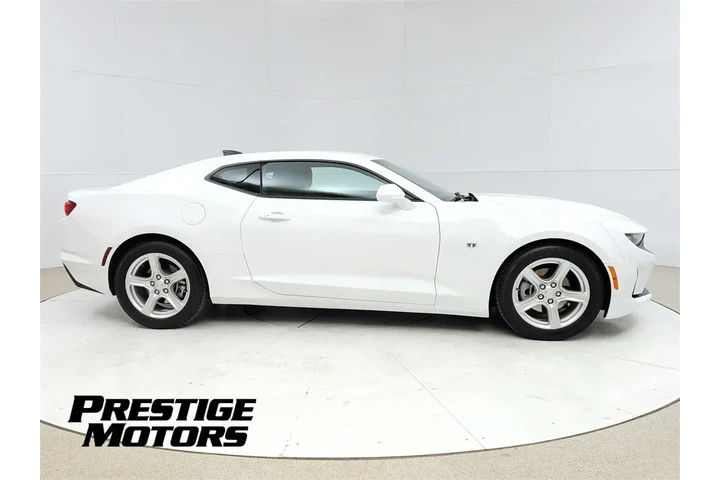 $23736 : 2023 Camaro image 8