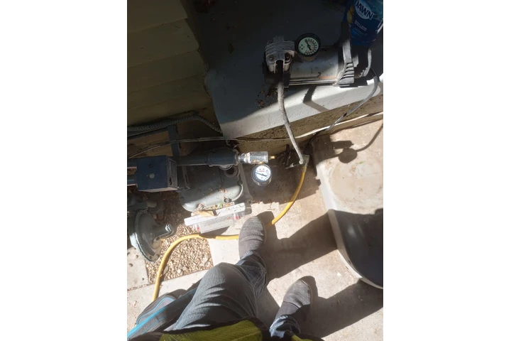 PRESUPUESTOS PLOMERO image 1