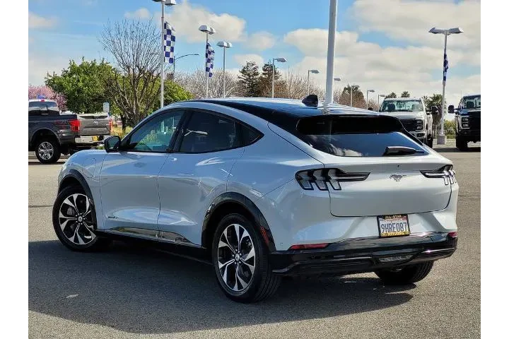 $28900 : Ford Mustang Mach-E 2023 Pre image 6