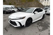 $29888 : Toyota Camry 2025 SE 4dr Sed thumbnail