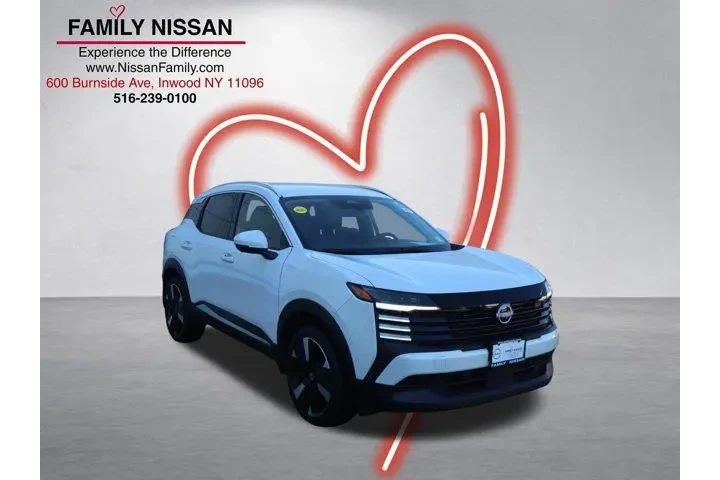 $24769 : Nissan Kicks 2025 AWD SR 4dr image 1