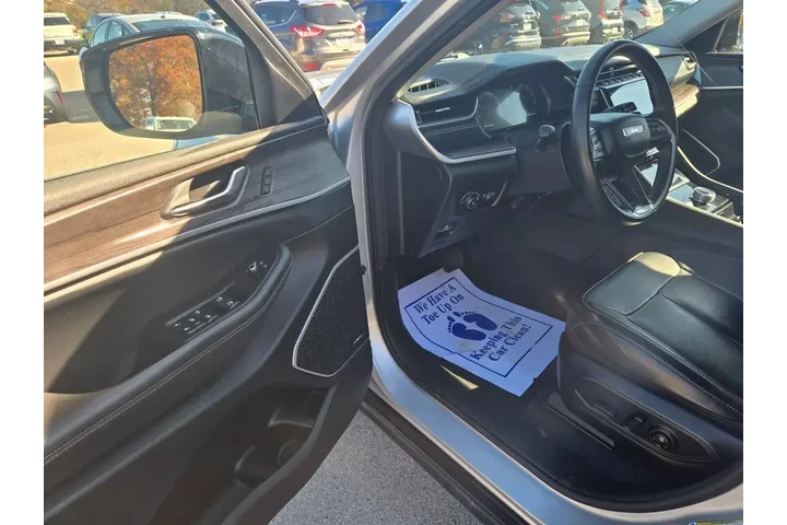 $32487 : Jeep Grand Cherokee L 2022 4 image 6