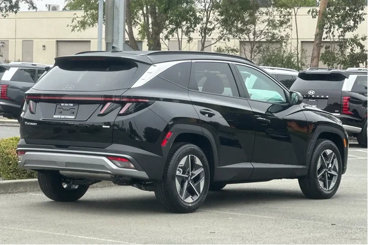 $31990 : Hyundai TUCSON 2025 AWD SEL image 4