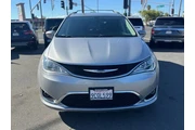 $12998 : 2017 Pacifica Touring-L thumbnail