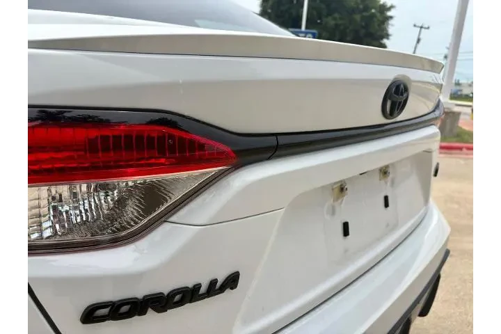 $26270 : Toyota Corolla 2025 SE 4dr S image 2