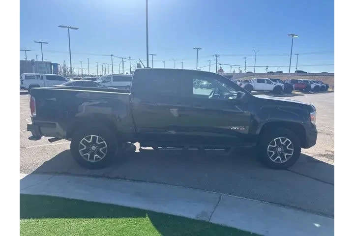 $32659 : GMC Canyon 2022 4x4 AT4 4dr image 5
