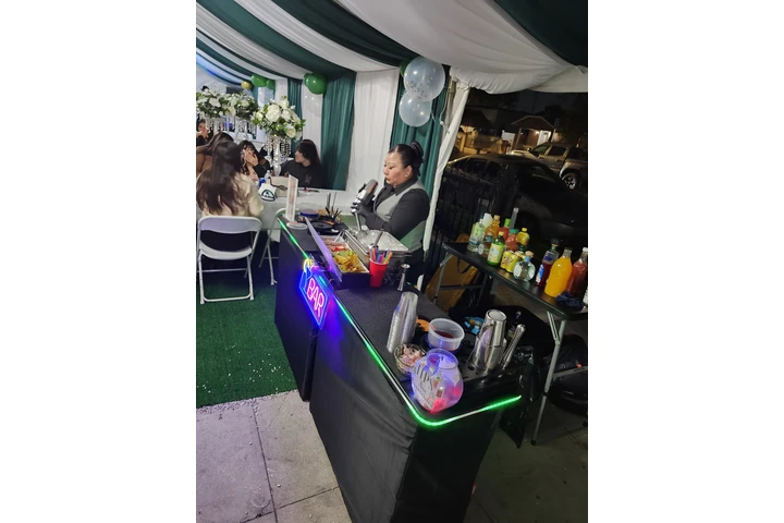 Meseros  y Bartender image 9