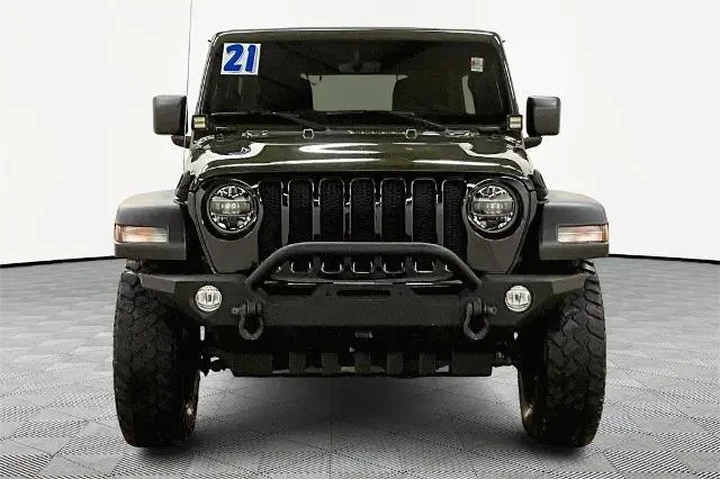 $27900 : Jeep Wrangler Unlimited 2021 image 3