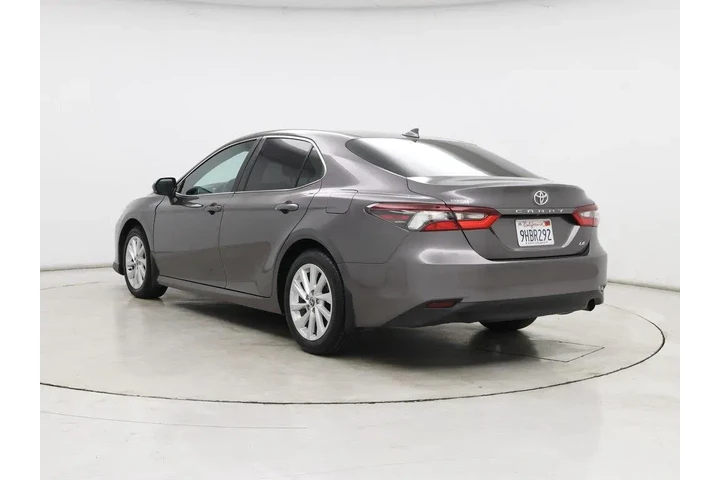 $25998 : Toyota Camry 2023 LE 4dr Sed image 2