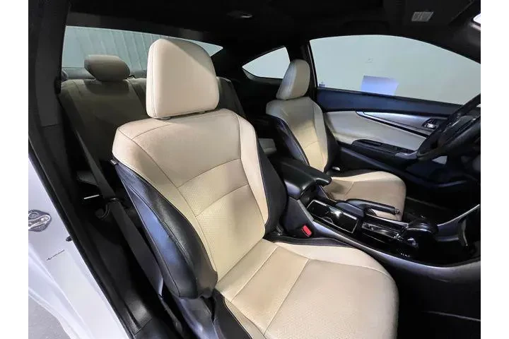 $20851 : Honda Accord 2017 Touring 2d image 9