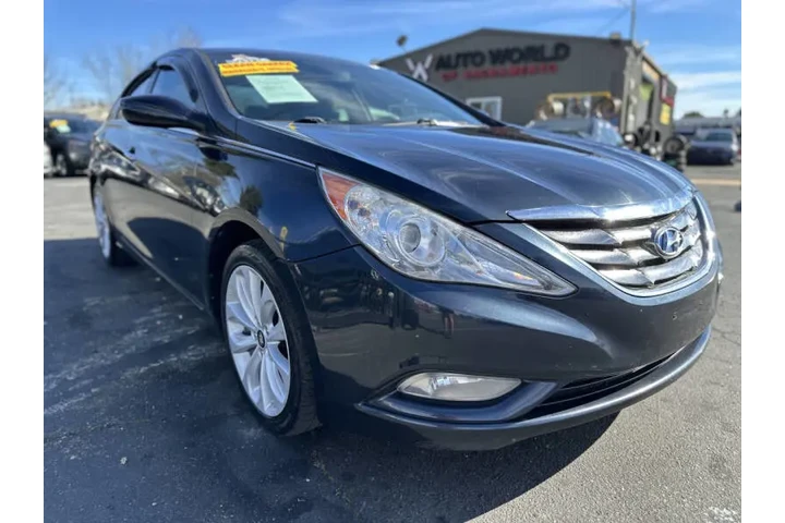 $5995 : 2011 Sonata SE 2.0T image 1